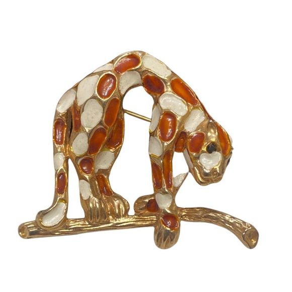 Vintage Gold And Enamel Jaguar Brooch Or Pin - Picture 2 of 12